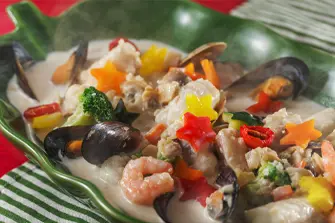 アンコウと魚介のクラムチャウダー風