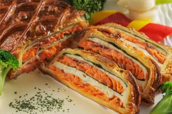 サーモンのパイ包み焼き